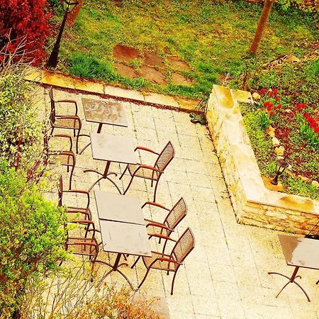 Chalezeule Logis Hotel Calisola Besancon - Soiree Etape מראה חיצוני תמונה