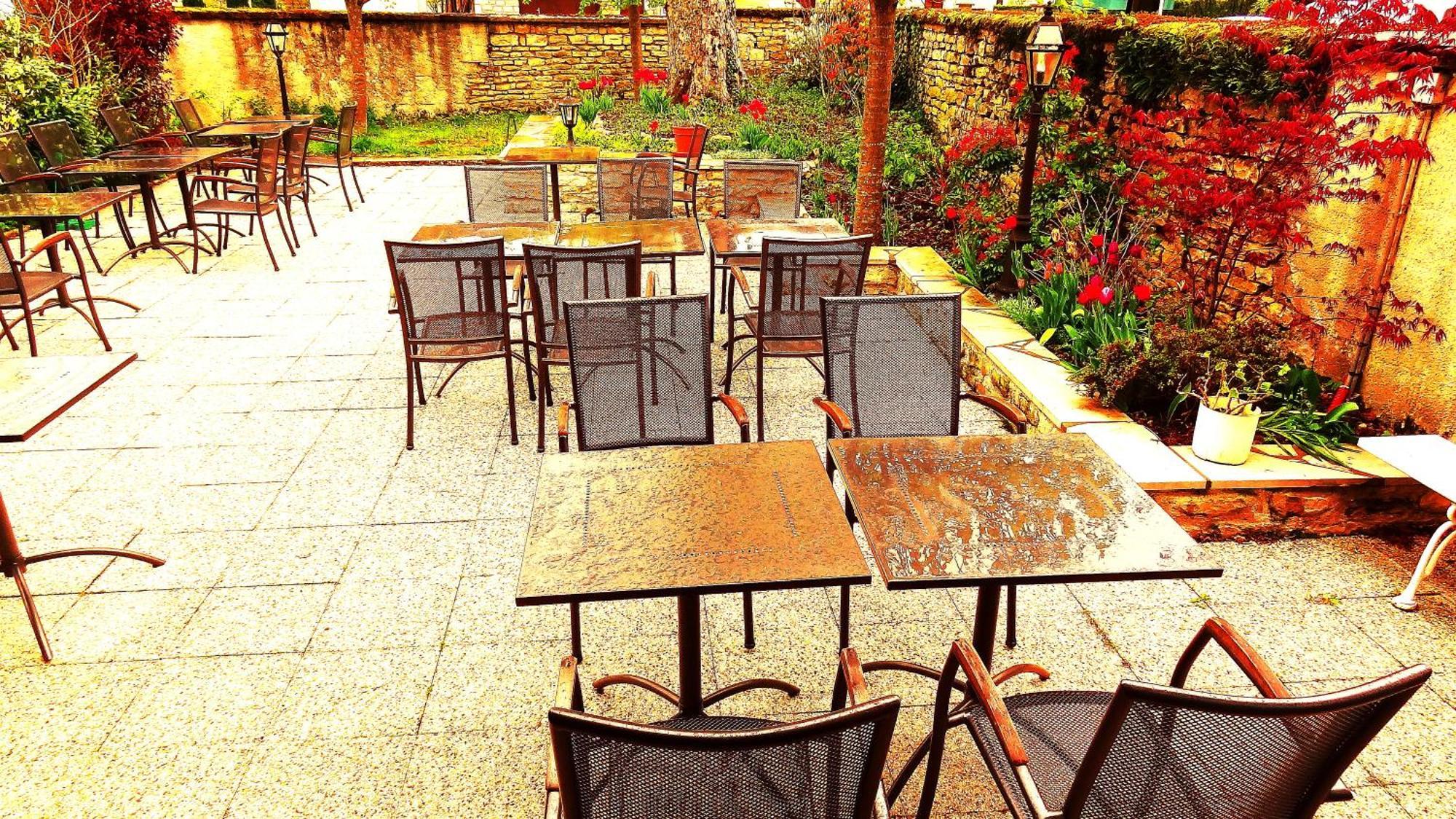 Chalezeule Logis Hotel Calisola Besancon - Soiree Etape מראה חיצוני תמונה